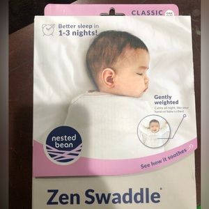 Nested Bean zen swaddle - great used condition. Smoke free /pet free home .